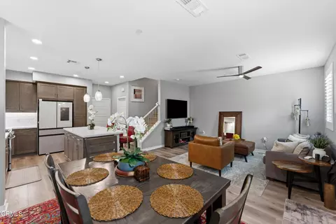 Dining - 643 Winchester Dr, Oxnard, CA 93036 photo 4 of 4