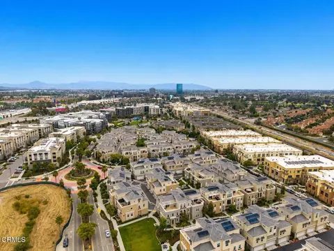 View/Area - 643 Winchester Dr, Oxnard, CA 93036 photo 4 of 4