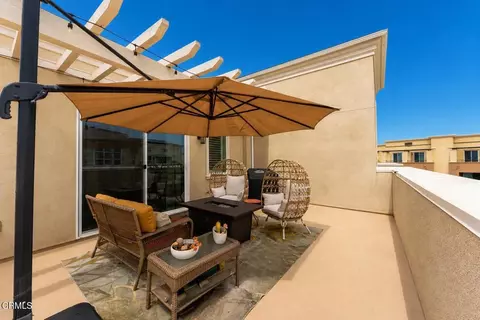 Exterior - 643 Winchester Dr, Oxnard, CA 93036 photo 4 of 4