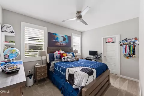 Bedroom - 643 Winchester Dr, Oxnard, CA 93036 photo 3 of 5