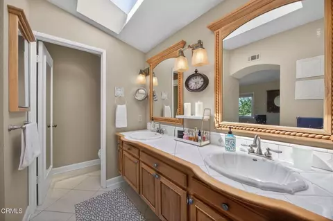 Bath - 145 Japonica Ct, Camarillo, CA 93012 photo 5 of 5