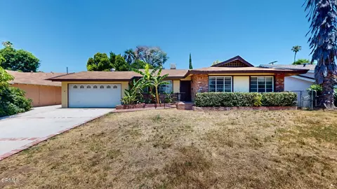 22423 Cantara St, West Hills, CA 91304