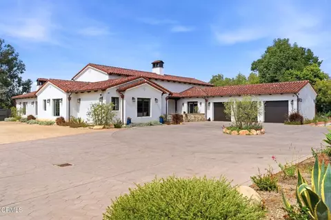 130 Avocado Pl, Camarillo, CA 93010
