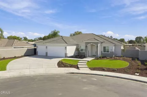 13508 Velma Pearl Way, Bakersfield, CA 93314