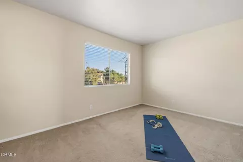 Bedroom - 3017 Kelp Ln, Oxnard, CA 93035 photo 4 of 5