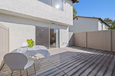 Exterior - 3017 Kelp Ln, Oxnard, CA 93035 photo 4 of 7