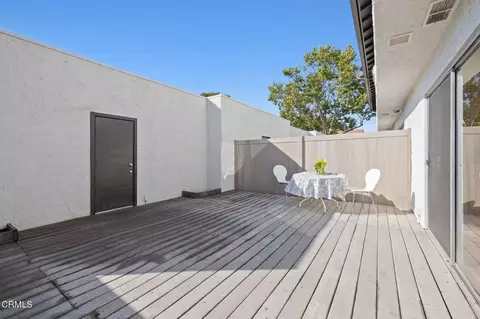Exterior - 3017 Kelp Ln, Oxnard, CA 93035 photo 3 of 7