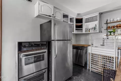 Kitchen - 33011 Crown Valley Rd, Acton, CA 93510 photo 1 of 2