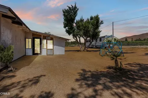 Exterior - 33011 Crown Valley Rd, Acton, CA 93510 photo 4 of 6