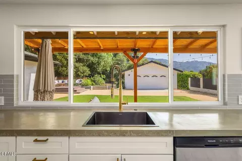 Kitchen - 1994 E Ojai Ave, Ojai, CA 93023 photo 3 of 4