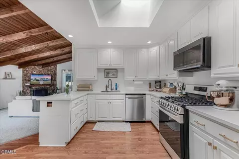 Kitchen - 634 E Kamala St, Oxnard, CA 93033 photo 1 of 2