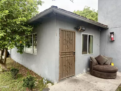4720 Cloyne St, Oxnard, CA 93033