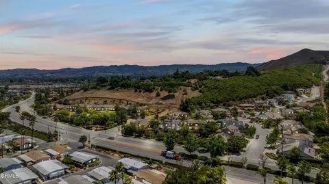 View/Area - 209 Southcrest Pl, Simi Valley, CA 93065 photo 5 of 7