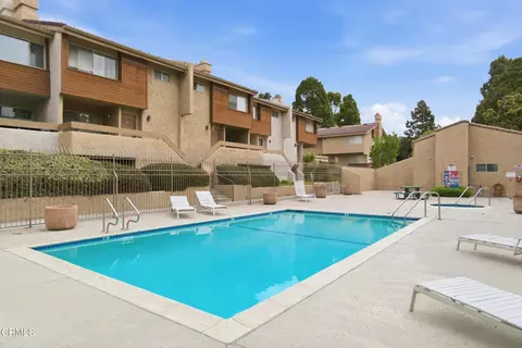 735 County Square Dr #34, Ventura, CA 93003