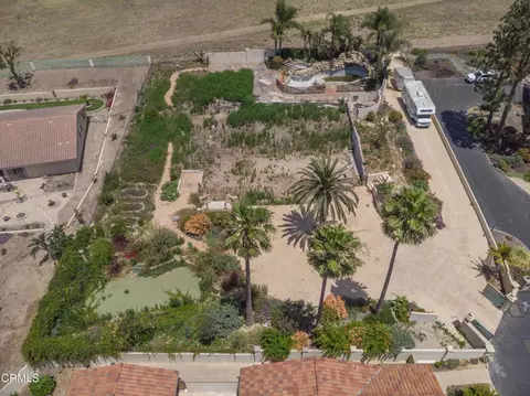 833 W Highland Dr, Camarillo, CA 93010 photo 27