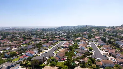 View/Area - 577 Corte Aguacate, Camarillo, CA 93010 photo 6 of 6