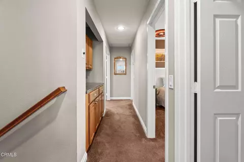 Entry Way - 577 Corte Aguacate, Camarillo, CA 93010 photo 2 of 2