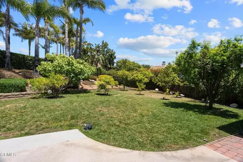 Exterior - 577 Corte Aguacate, Camarillo, CA 93010 photo 6 of 8