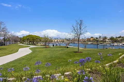 View/Area - 1423 Caspian Way, Oxnard, CA 93035 photo 4 of 8