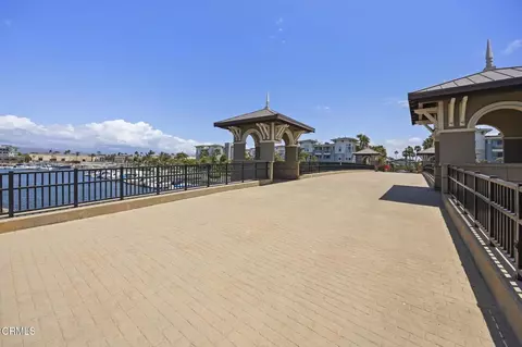 Exterior - 1423 Caspian Way, Oxnard, CA 93035 photo 9 of 10