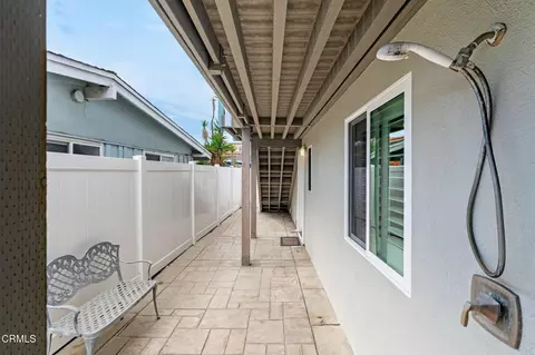 Exterior - 1308 Devon Ln, Ventura, CA 93001 photo 11 of 14
