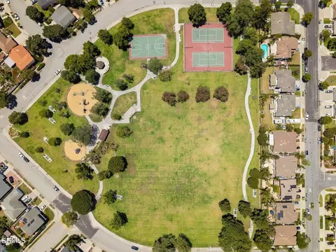 View/Area - 1057 Offshore St, Oxnard, CA 93035 photo 5 of 6