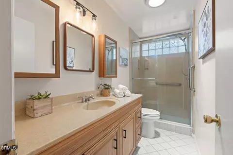 Bath - 1057 Offshore St, Oxnard, CA 93035 photo 1 of 2