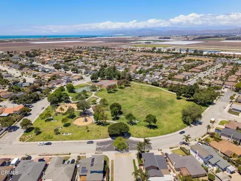 View/Area - 1057 Offshore St, Oxnard, CA 93035 photo 2 of 6