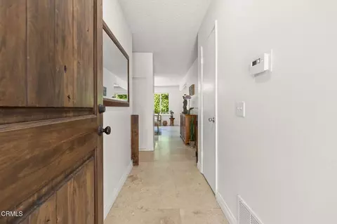 Entry Way - 1057 Offshore St, Oxnard, CA 93035 photo 1 of 2
