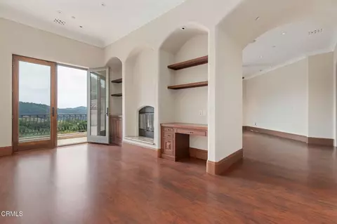 Living - 10948 Alto Ct, Oak View, CA 93022 photo 6 of 7