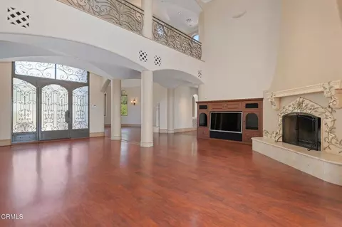 Living - 10948 Alto Ct, Oak View, CA 93022 photo 1 of 7