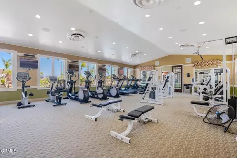 View/Area - 1502 Seabridge Ln, Oxnard, CA 93035 photo 3 of 3