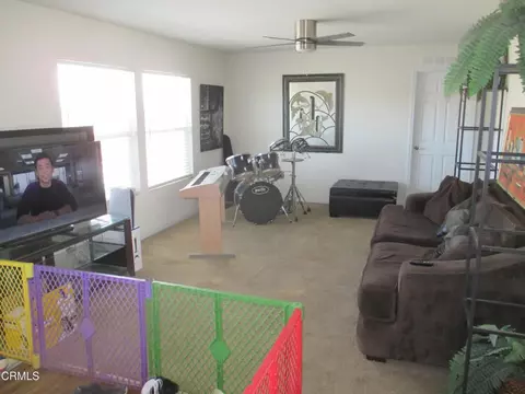2265 Gibbs Ave, Mojave, CA 93501 photo 5