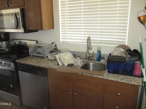 2265 Gibbs Ave, Mojave, CA 93501 photo 3