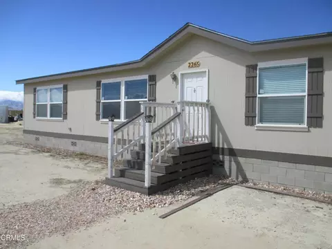 2265 Gibbs Ave, Mojave, CA 93501