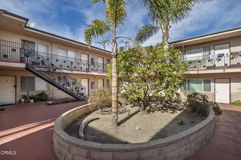 1315 Devonshire Dr, Oxnard, CA 93030 photo 7