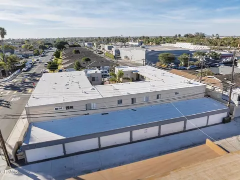 1315 Devonshire Dr, Oxnard, CA 93030 photo 8