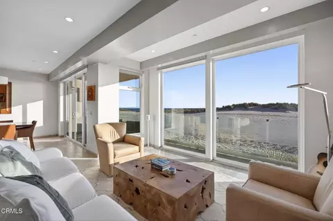 Living - 3349 Ocean Dr, Oxnard, CA 93035 photo 1 of 6