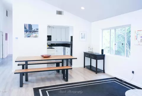 Dining - 270 Valley Rd, Oak View, CA 93022 photo 1 of 1