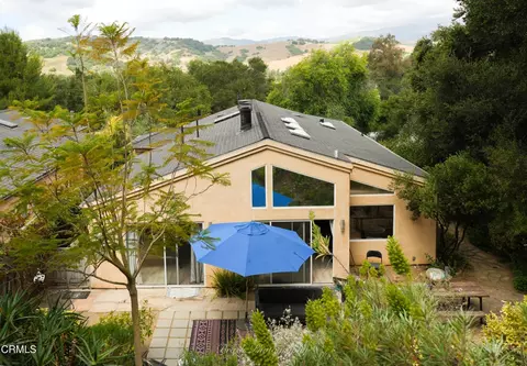 270 Valley Rd, Oak View, CA 93022