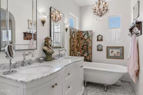 Bath - 342 Java Pl, Oxnard, CA 93036 photo 5 of 5