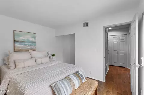 Bedroom - 4451 Gateshead Bay, Oxnard, CA 93035 photo 2 of 6