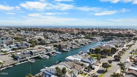 View/Area - 4451 Gateshead Bay, Oxnard, CA 93035 photo 4 of 5