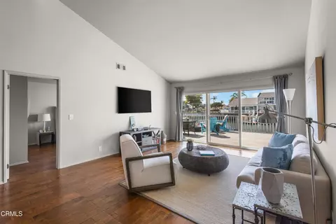 Living - 4451 Gateshead Bay, Oxnard, CA 93035 photo 1 of 3