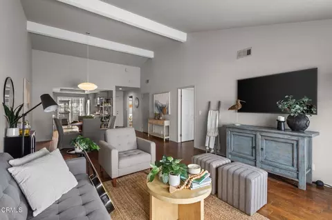 Living - 4451 Gateshead Bay, Oxnard, CA 93035 photo 4 of 4