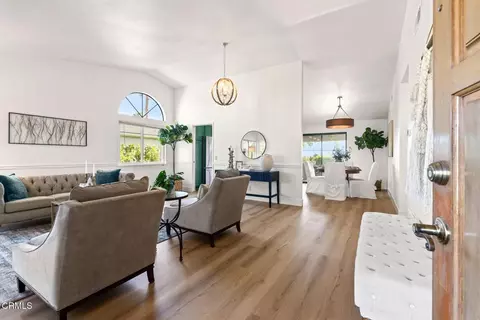 Entry Way - 847 Hedyland Ct, Moorpark, CA 93021 photo 1 of 2