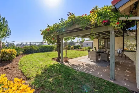 Exterior - 847 Hedyland Ct, Moorpark, CA 93021 photo 2 of 6