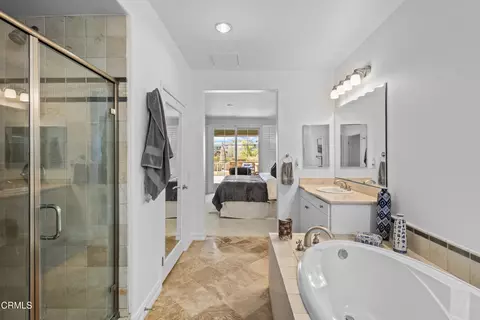 Bath - 1513 Windshore Way, Oxnard, CA 93035 photo 3 of 4