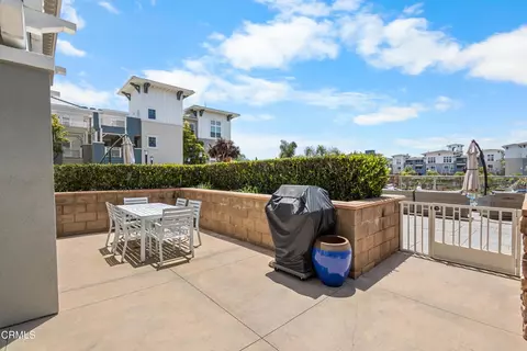 Exterior - 1513 Windshore Way, Oxnard, CA 93035 photo 3 of 8