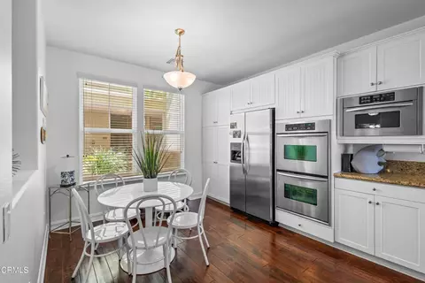 Kitchen - 1513 Windshore Way, Oxnard, CA 93035 photo 2 of 5